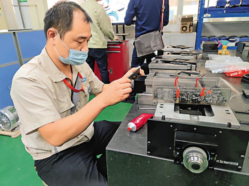 把握5G浪潮，微型钻头业务迎增长新机 产能与需求双轮驱动下，业务量攀升两成